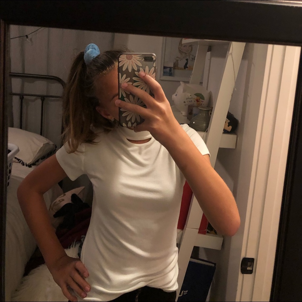 White top with choker